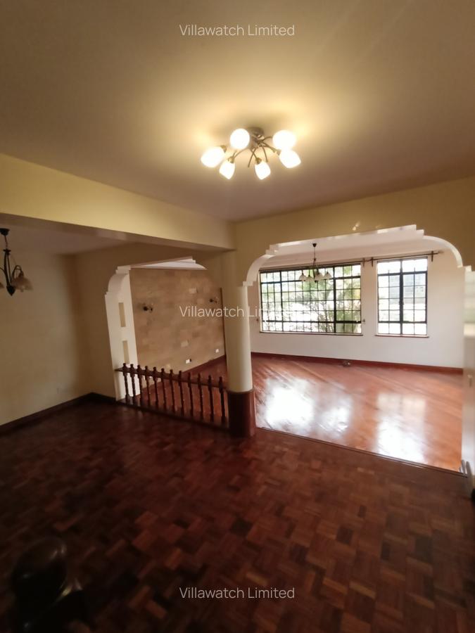 5 Bed Townhouse with En Suite in Lavington - 10