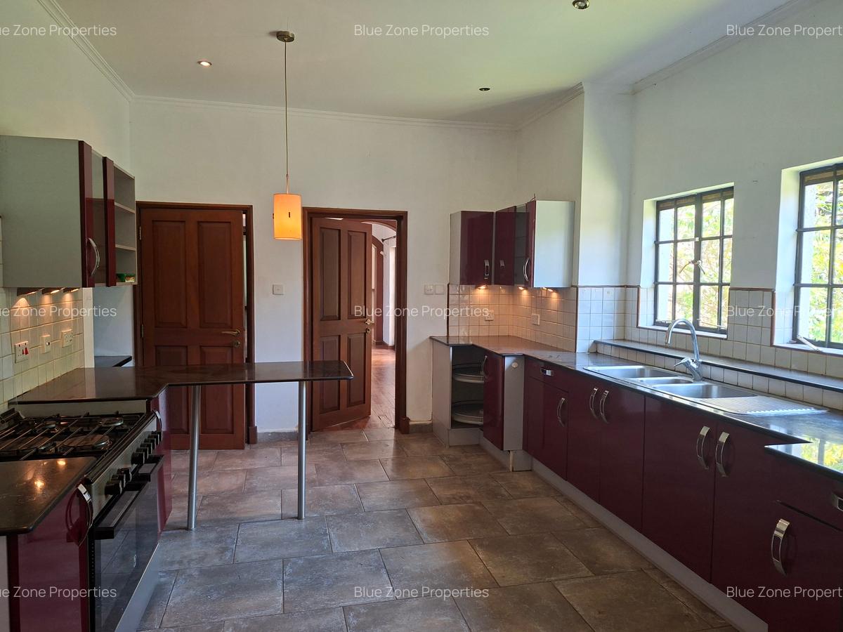 4 Bed Townhouse with En Suite at Off Ruaka Rd - 12