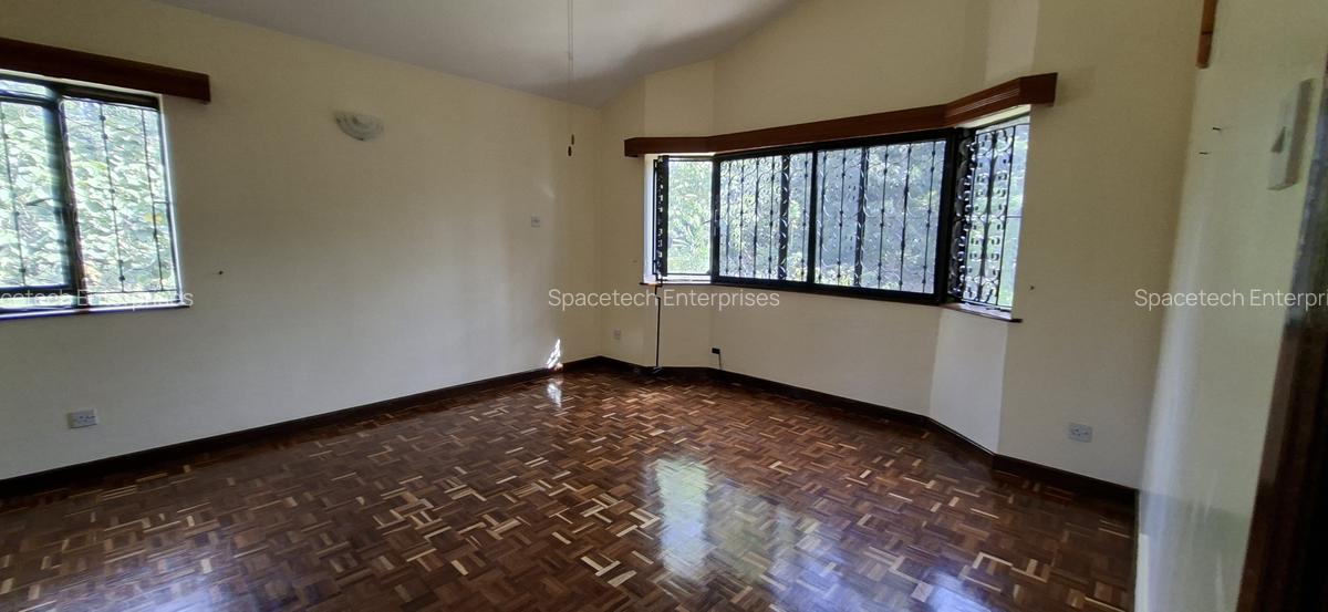 4 Bed House with En Suite in Thigiri - 12