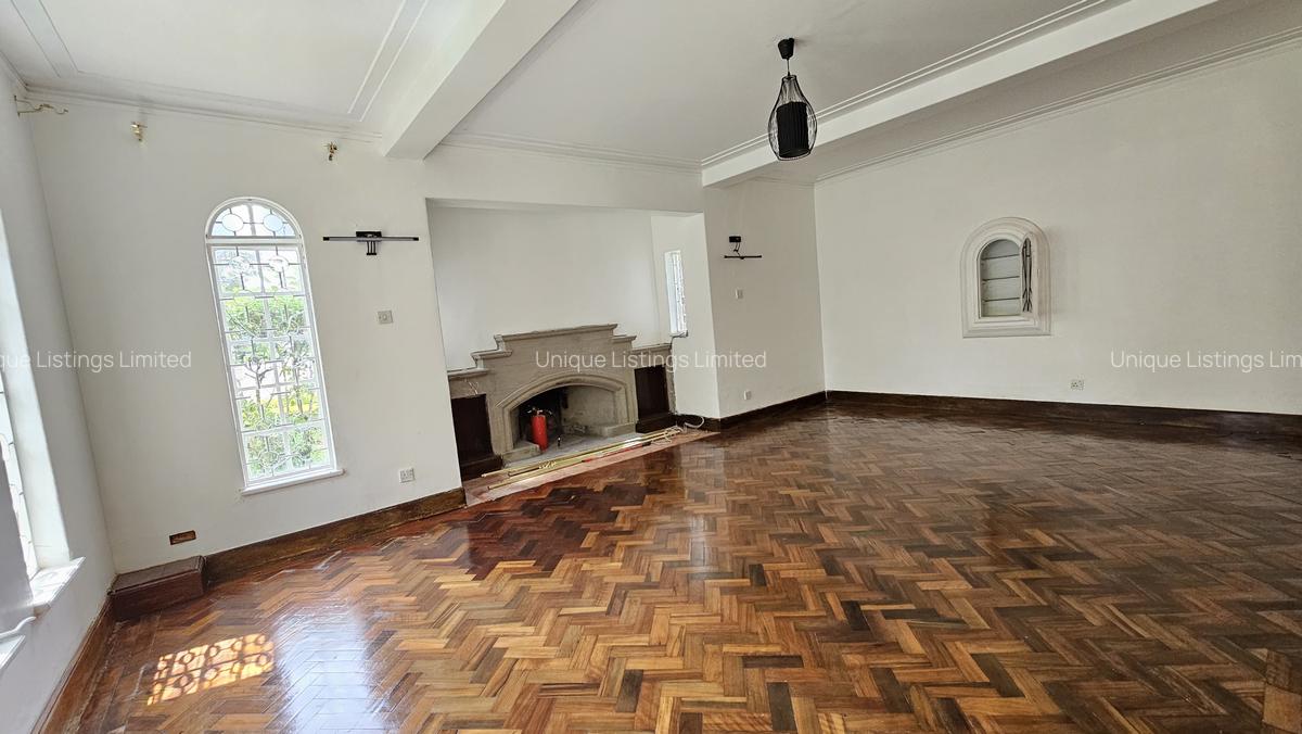 4 Bed Townhouse with Garden in Karen - 3
