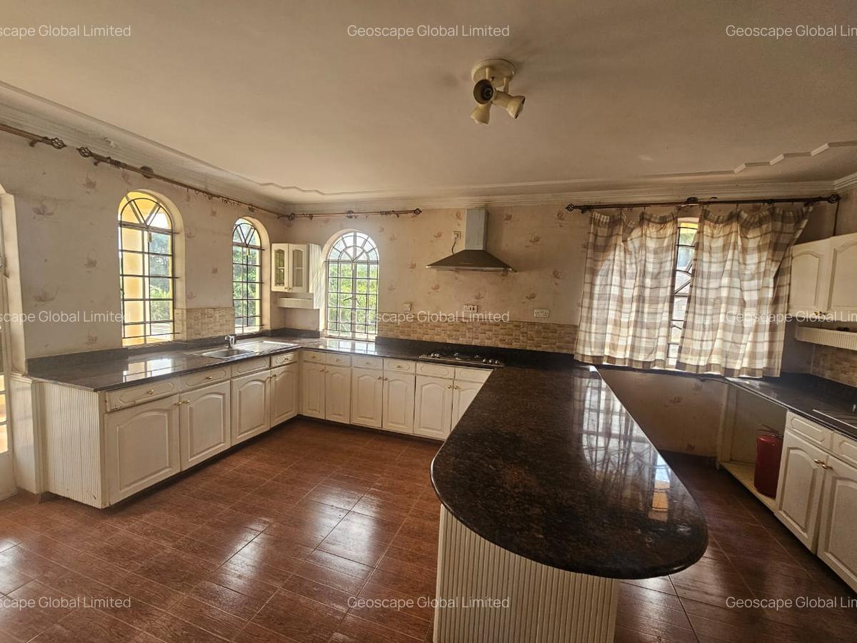 5 Bed House with En Suite in Loresho - 8