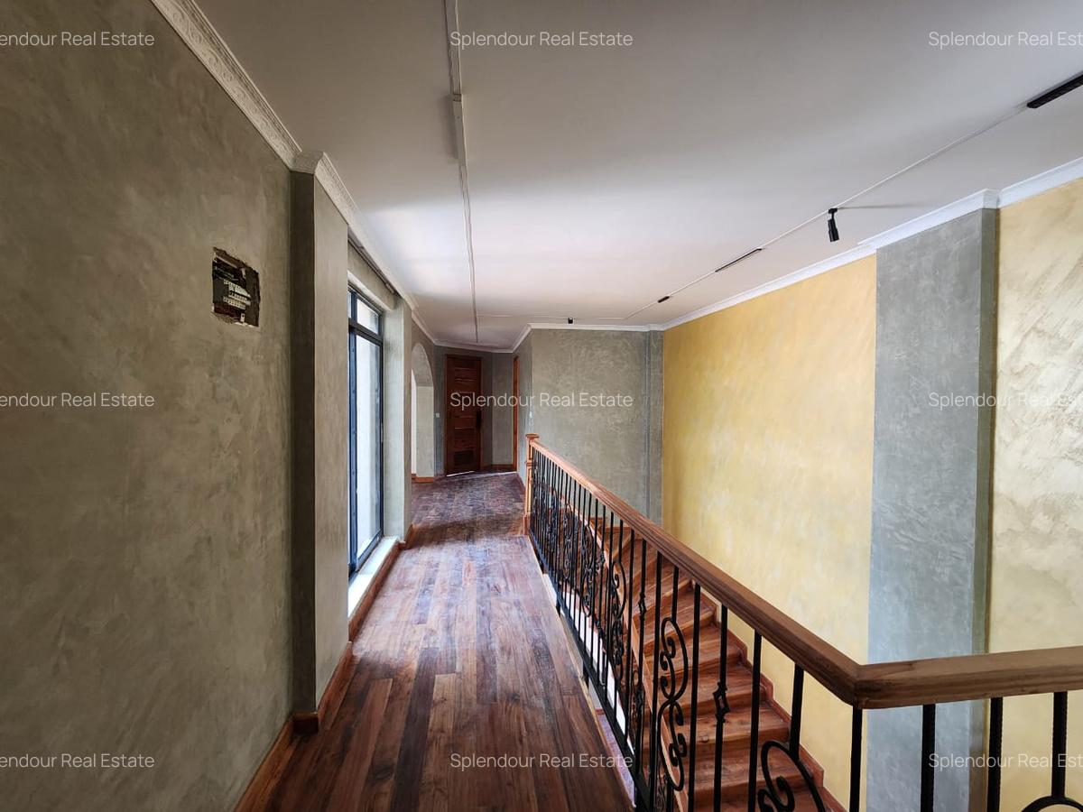 5 Bed Apartment with En Suite at Oloitoktok Road - 20