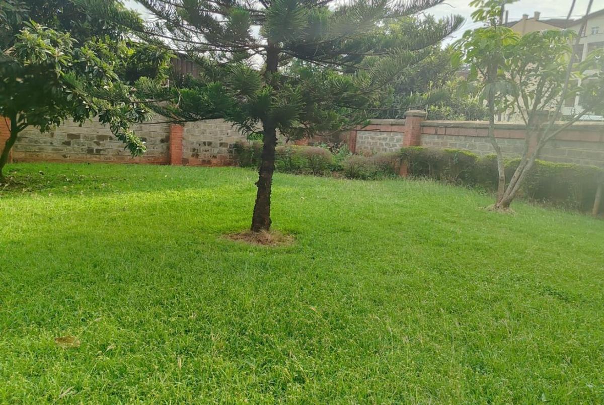 Land at Kilimani - 9