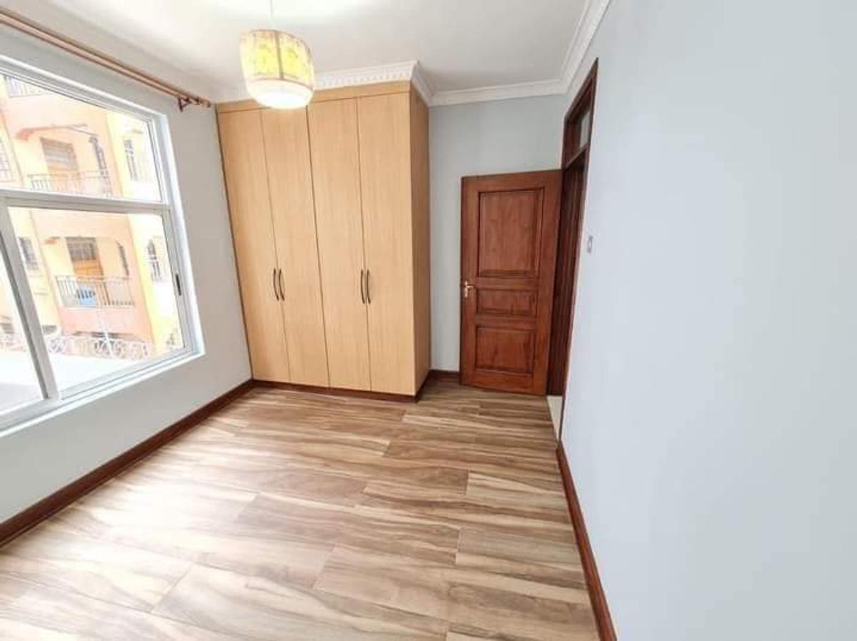 3 Bed Apartment with En Suite in Garden Estate - 7