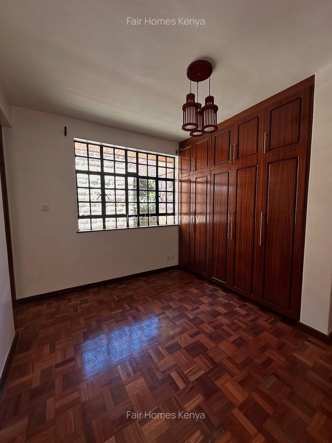 5 Bed Townhouse with En Suite at Kaputei Gardens - 12