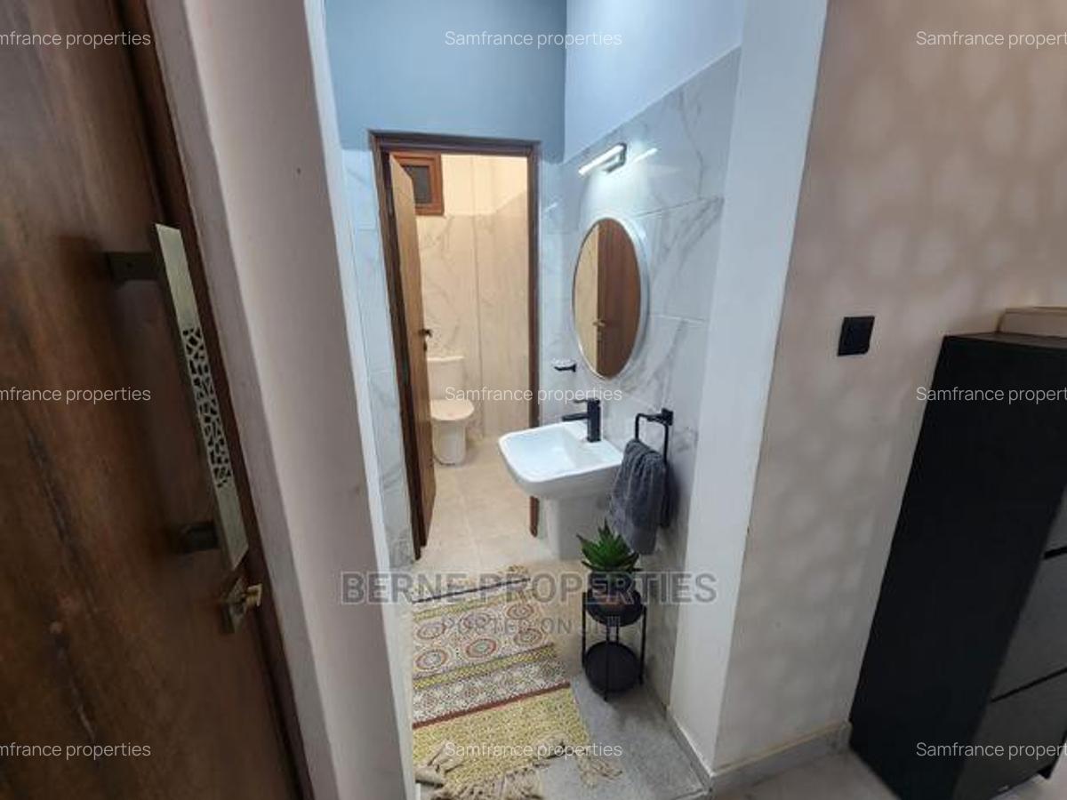 Serviced 3 Bed Apartment with En Suite at Off Links Road - 3