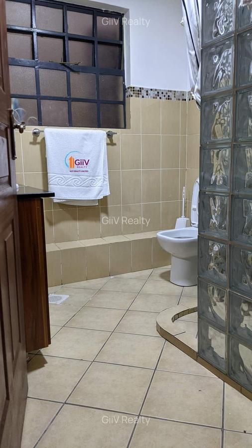 2 Bed Apartment with En Suite in Lavington - 12