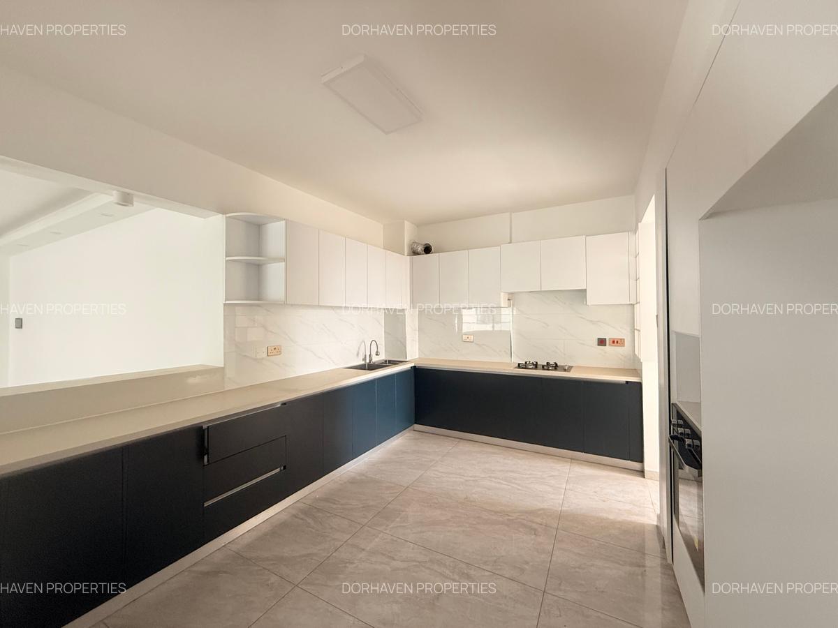 4 Bed Apartment with En Suite at Lavington - 3