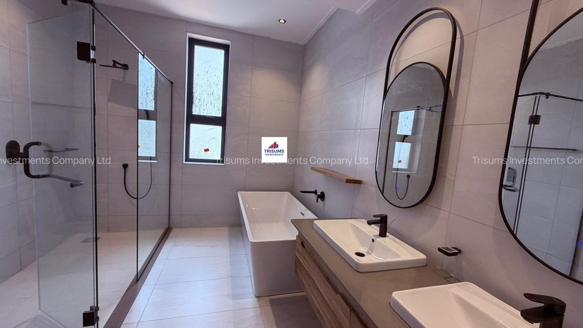 4 Bed Apartment with En Suite in Westlands Area - 18