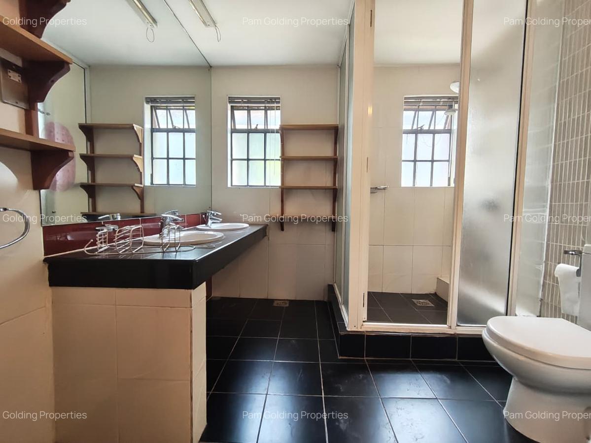 5 Bed House with Staff Quarters in Lavington - 8