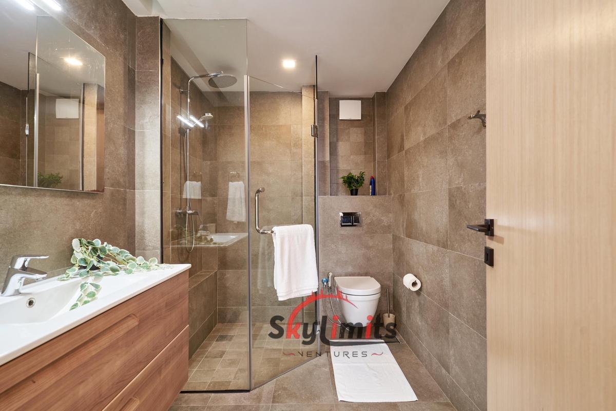 Furnished 2 Bed Apartment with En Suite at Dennis Pritt Rd - 14