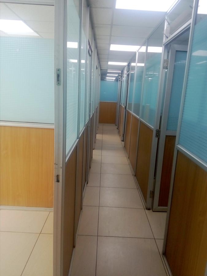 400 m² Office with Service Charge Included at City Centre - 15