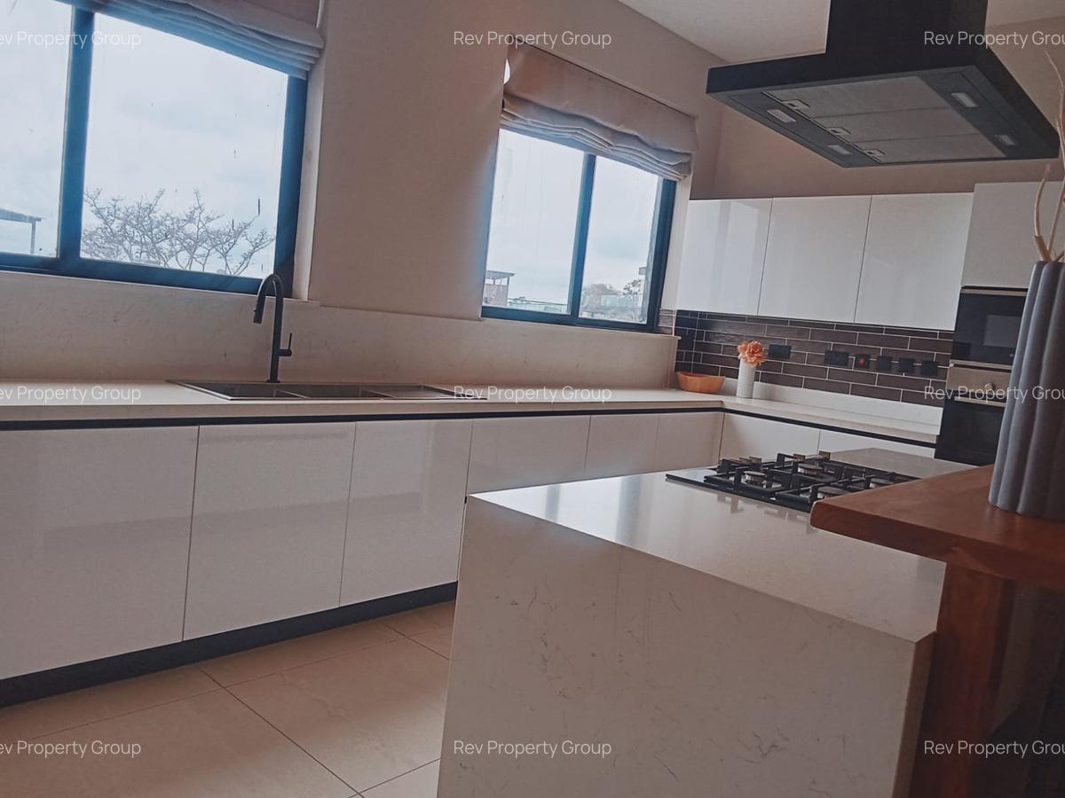 4 Bed Apartment with En Suite in Loresho - 7