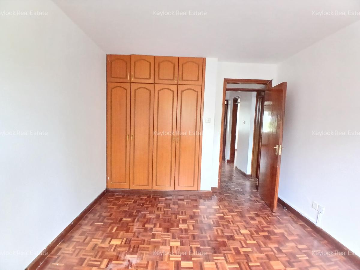 3 Bed Apartment with En Suite at Valley Arcade - 6