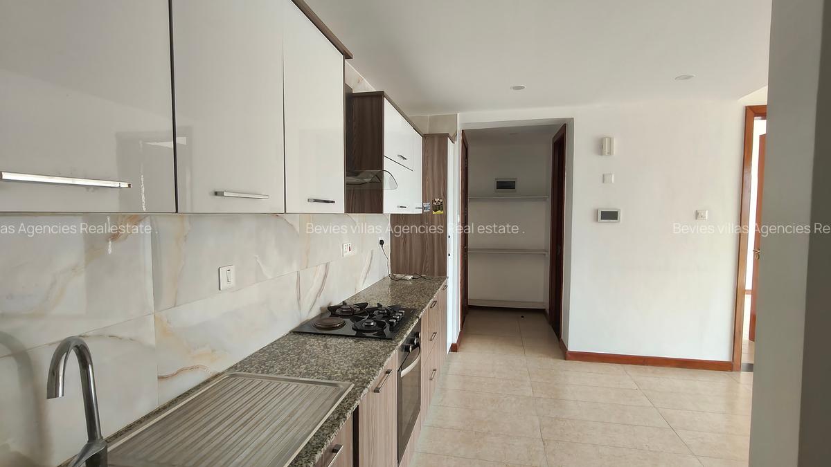 2 Bed Apartment with En Suite at Kilimani - 5