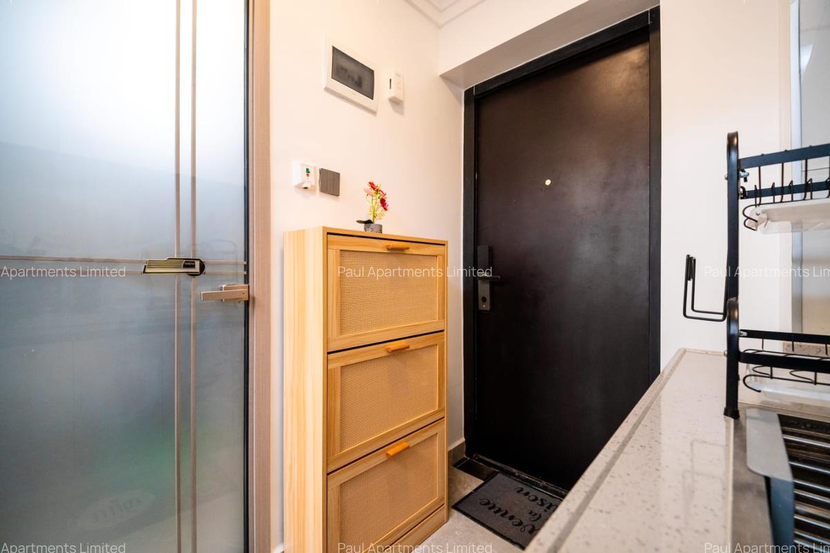 Serviced 1 Bed Apartment with Gym at 23 West Lands Road - 6