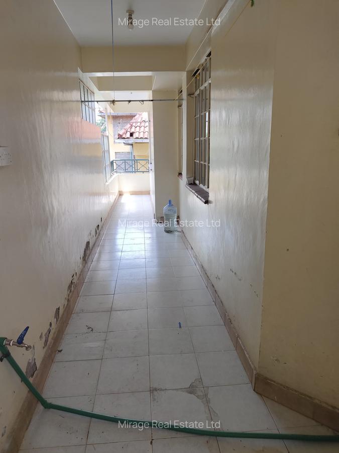 3 Bed Apartment with En Suite in Kilimani - 14