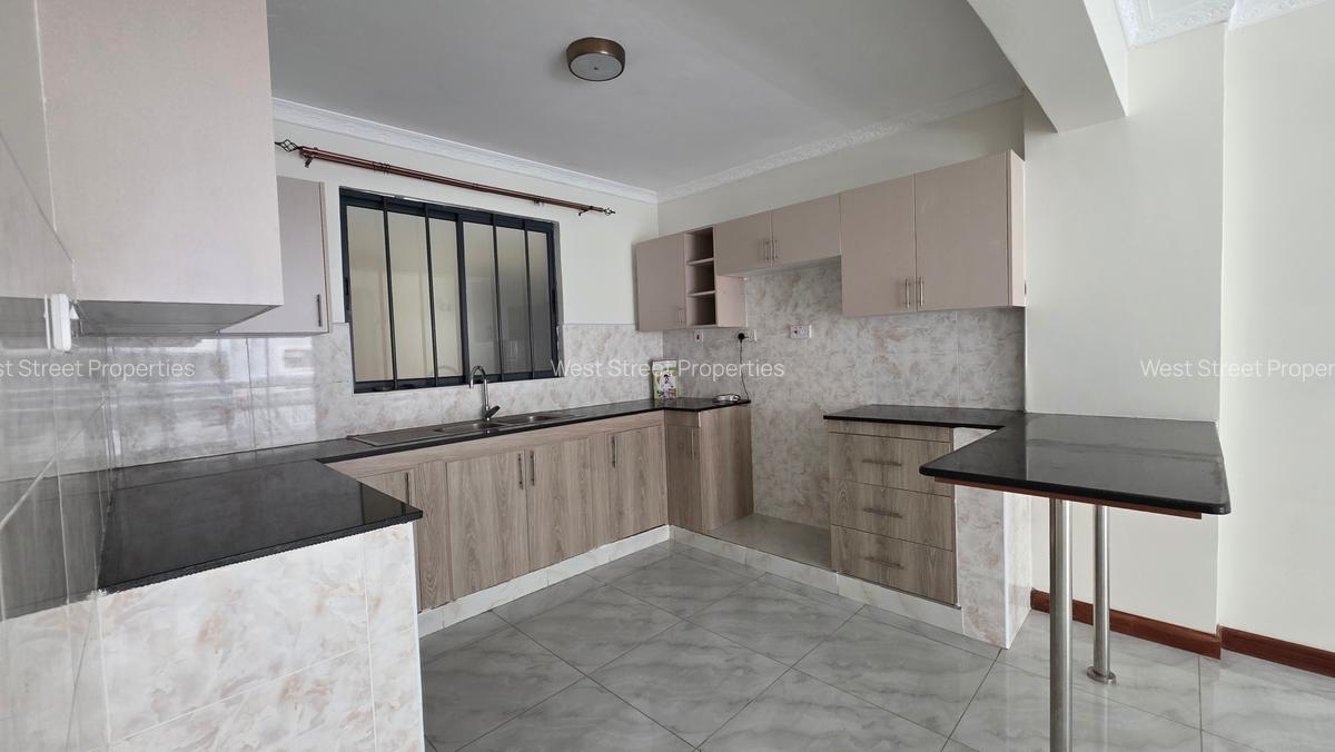 2 Bed Apartment with En Suite at Westlands - 3