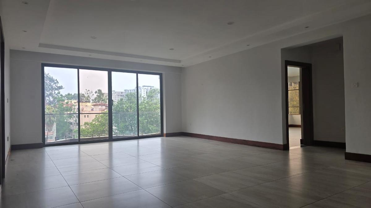 3 Bed Apartment with En Suite in Rhapta Road - 3