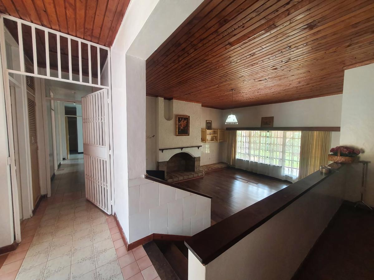 4 Bed Townhouse with En Suite at Loresho - 16