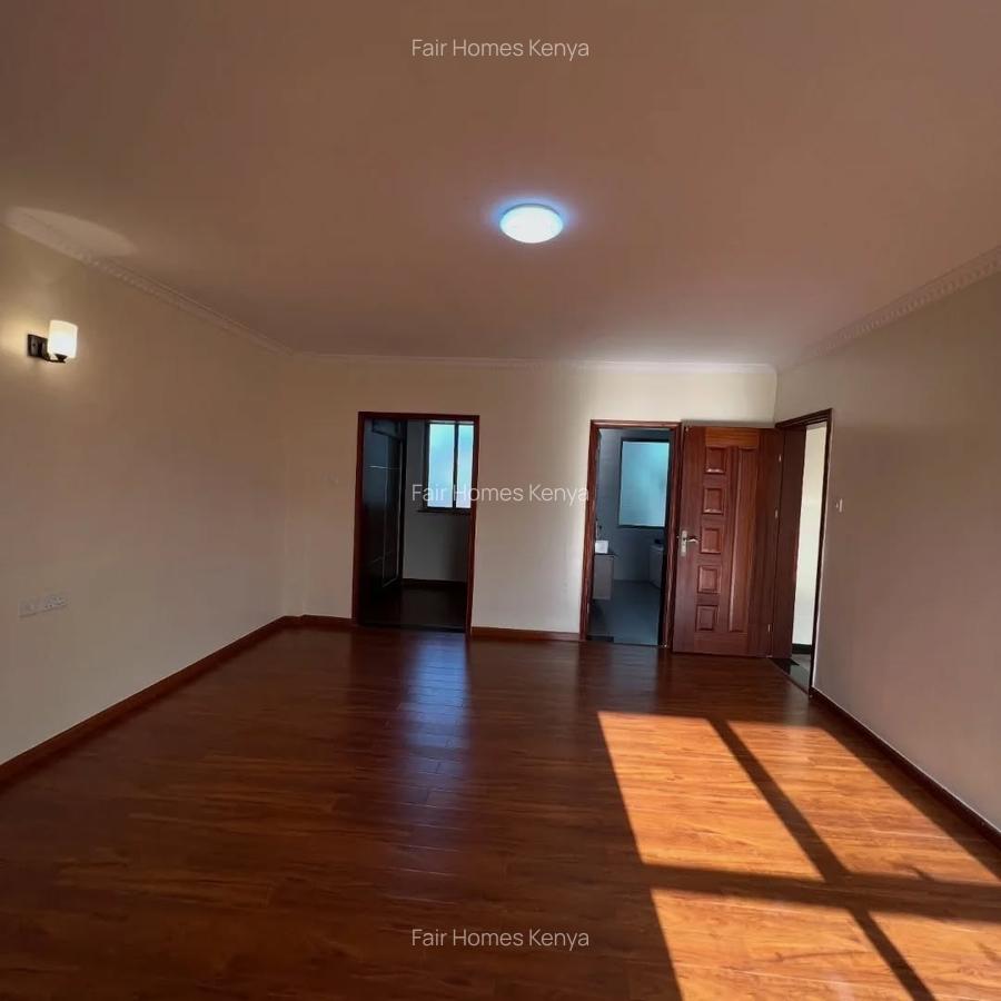 5 Bed Townhouse with En Suite at Chalbi Drive - 6