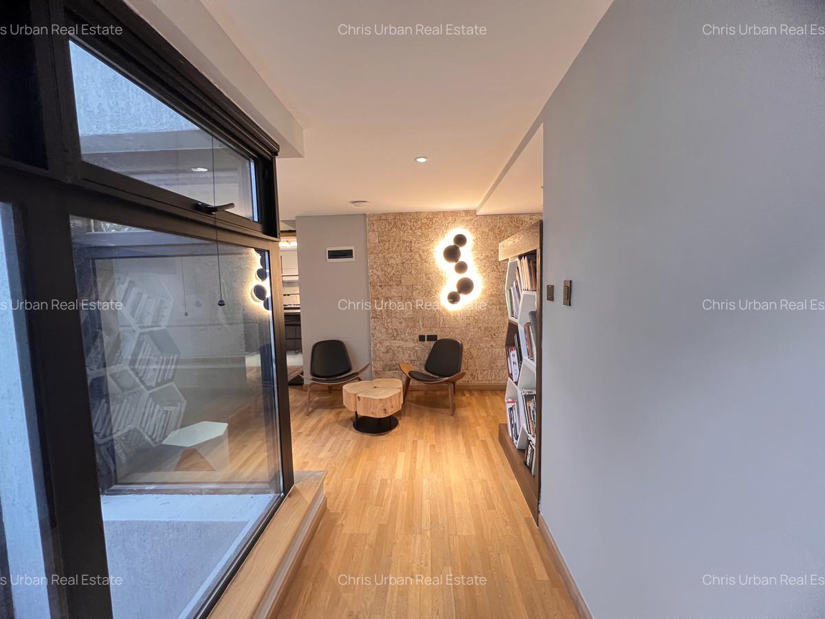 4 Bed Villa with En Suite at James Gichuru - 2