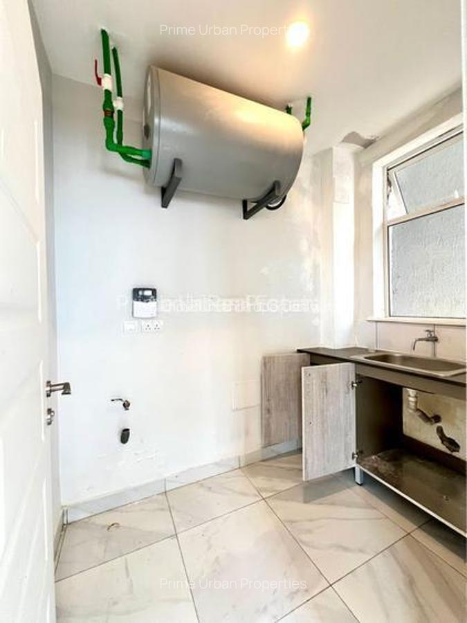 1 Bed Apartment with En Suite in Westlands Area - 6