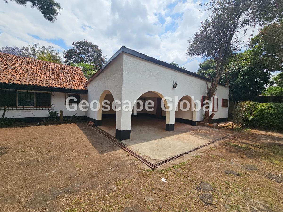 3 Bed House with En Suite in Runda - 17