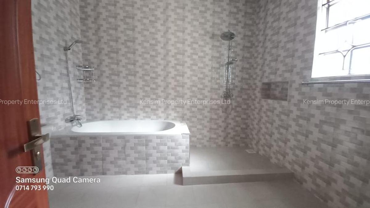 4 Bed Townhouse with En Suite in Lavington - 5