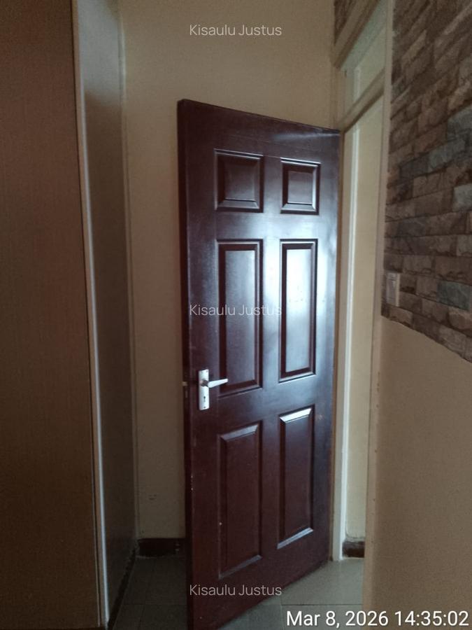 2 Bed Apartment with En Suite at Donholm - 10