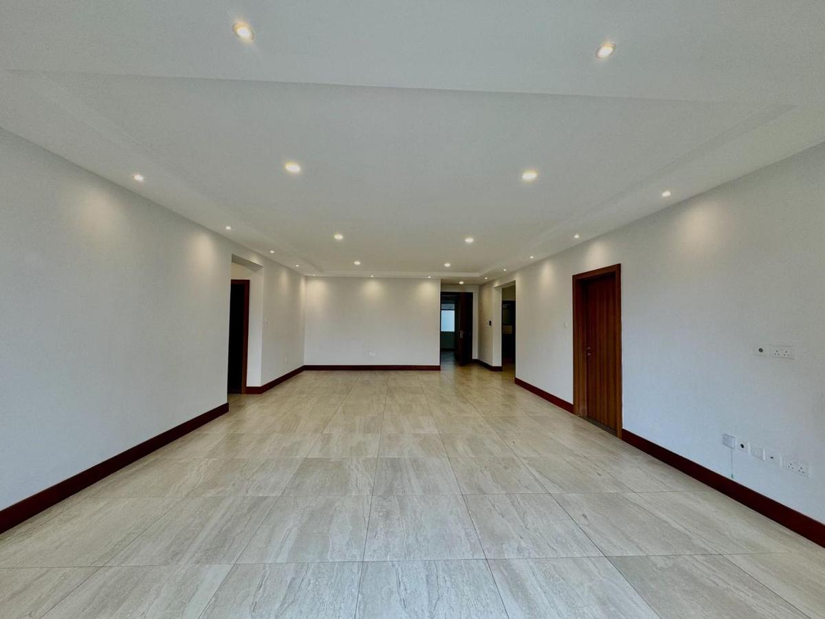 3 Bed Apartment with En Suite in Rhapta Road - 3