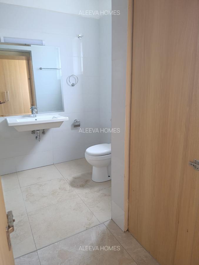 3 Bed Apartment with En Suite in Westlands Area - 15
