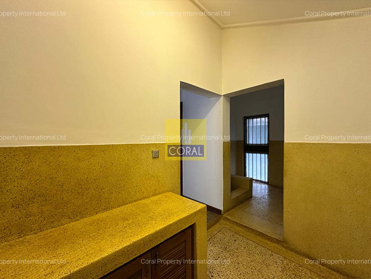 4 Bed Townhouse in Westlands Area - 7