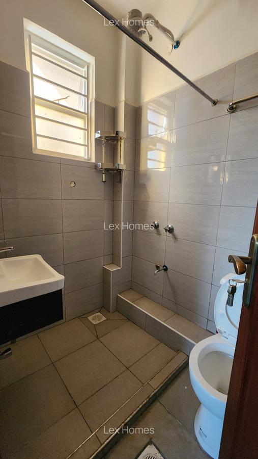 3 Bed Apartment with En Suite at Merisho Road - 16