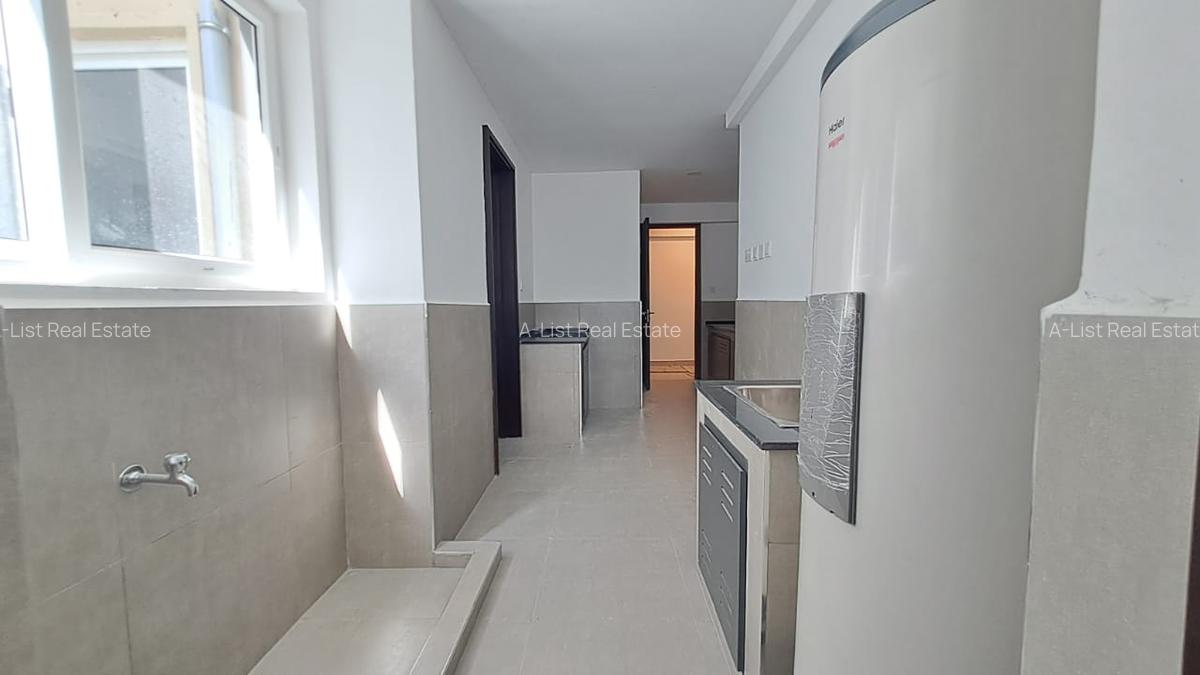 2 Bed Apartment with En Suite at General Mathenge - 10