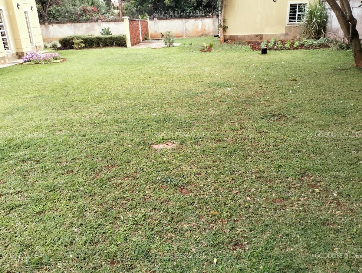 5 Bed House with En Suite at Runda - 5