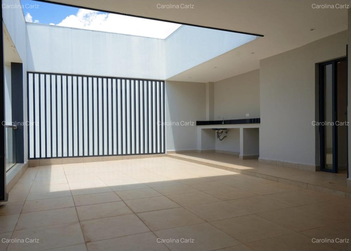 5 Bed House with En Suite at Kyuna - 9