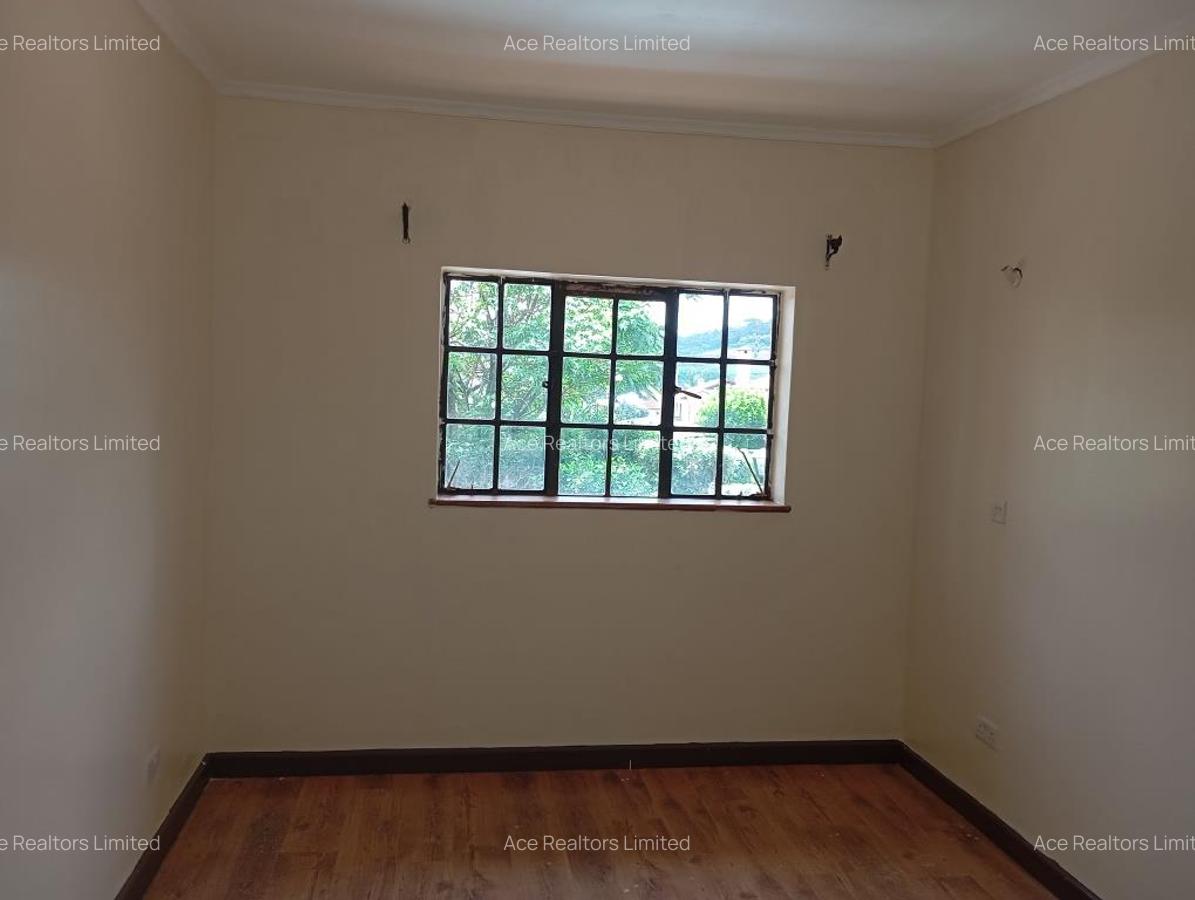 4 Bed Townhouse with En Suite at Redhill Area Nairobi - 7