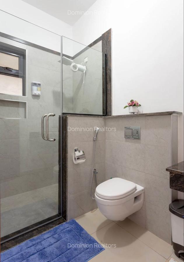Serviced 2 Bed Apartment with En Suite at Lantana Road - 8