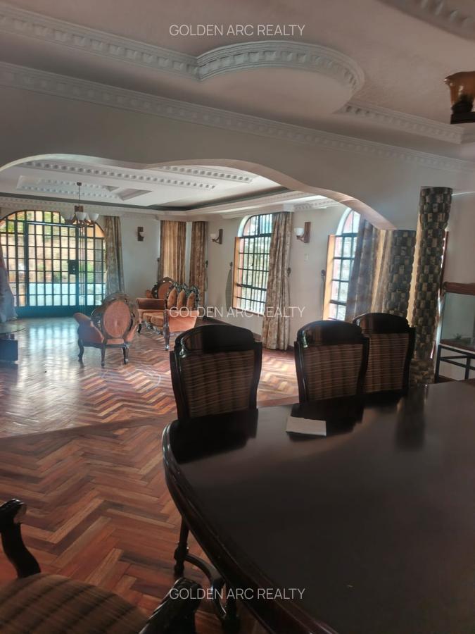 5 Bed Townhouse with En Suite in Karen - 10