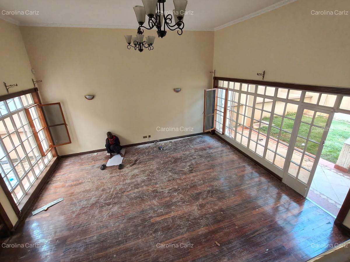4 Bed Townhouse with En Suite at Kyuna - 19