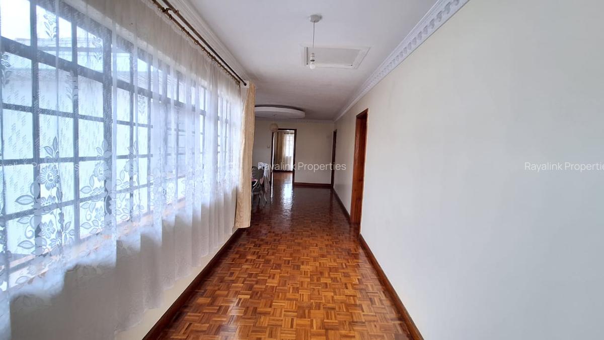 4 Bed Townhouse with En Suite at Kyuna - 8