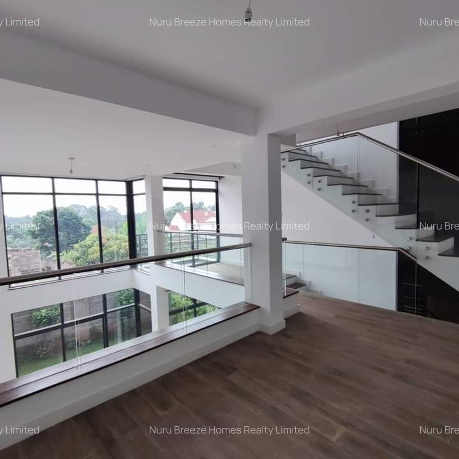 4 Bed Townhouse with En Suite in Loresho - 20