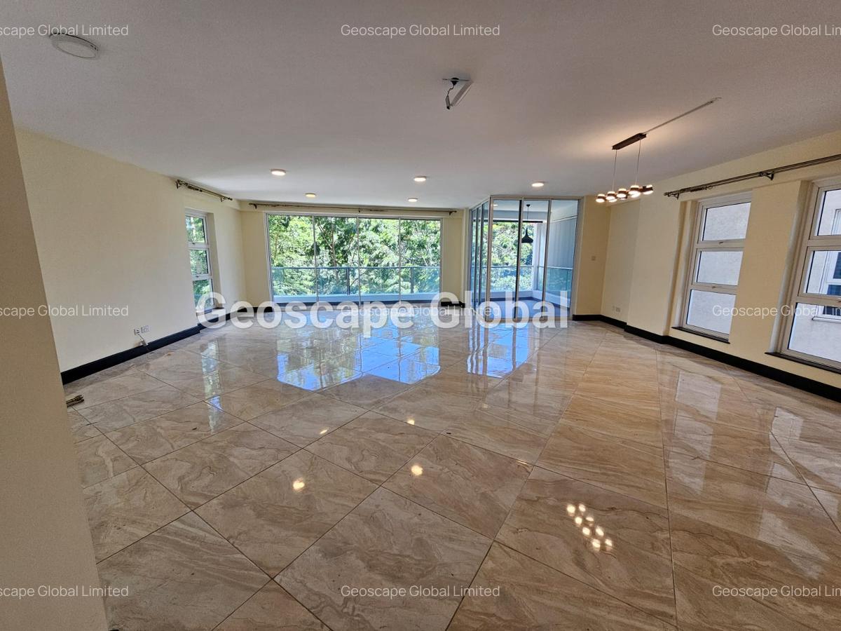 4 Bed Apartment with En Suite in General Mathenge - 2