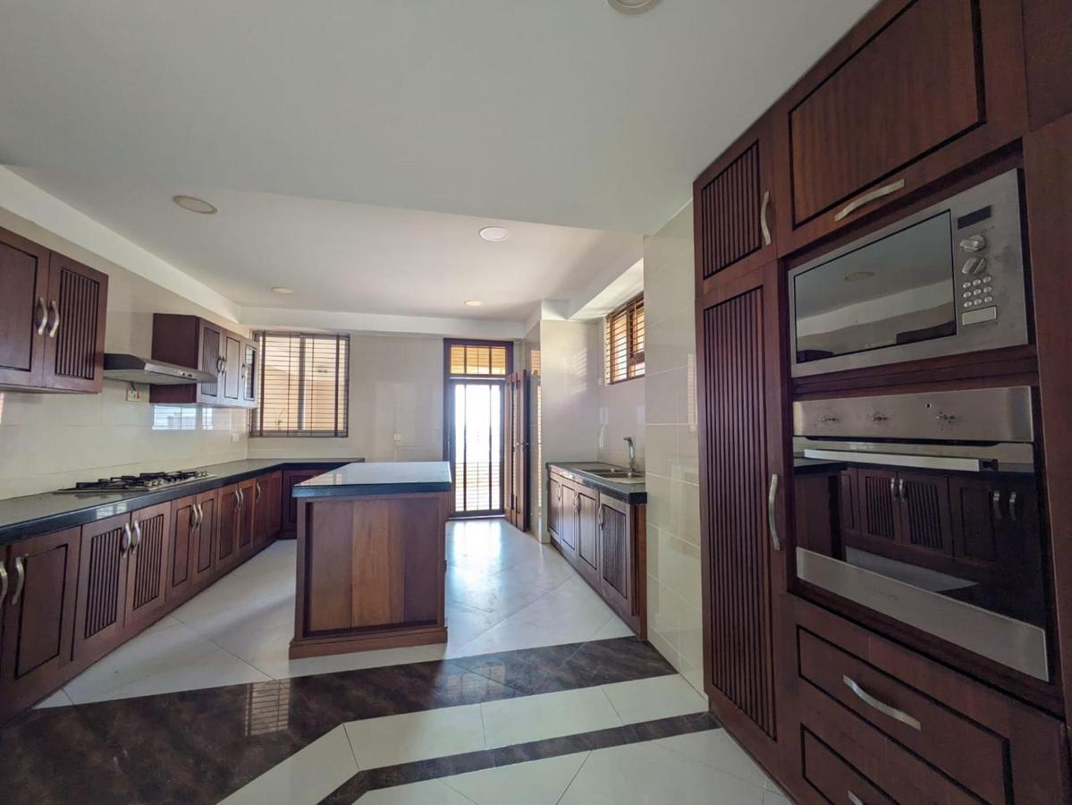 4 Bed Apartment with En Suite in Kizingo - 7