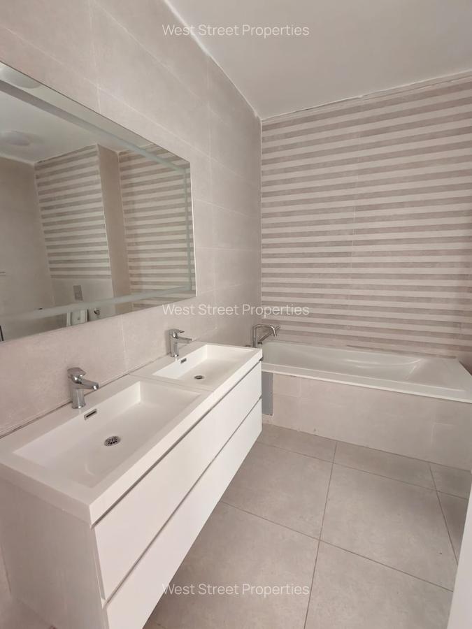 3 Bed Apartment with En Suite at Kileleshwa - 5