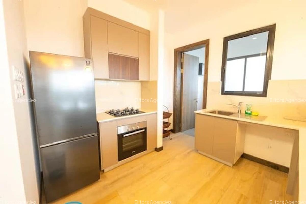 Serviced 2 Bed Apartment with En Suite at Two Rivers - 6