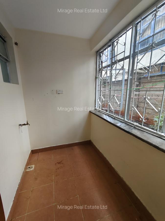 3 Bed Apartment with Swimming Pool in Kilimani - 7