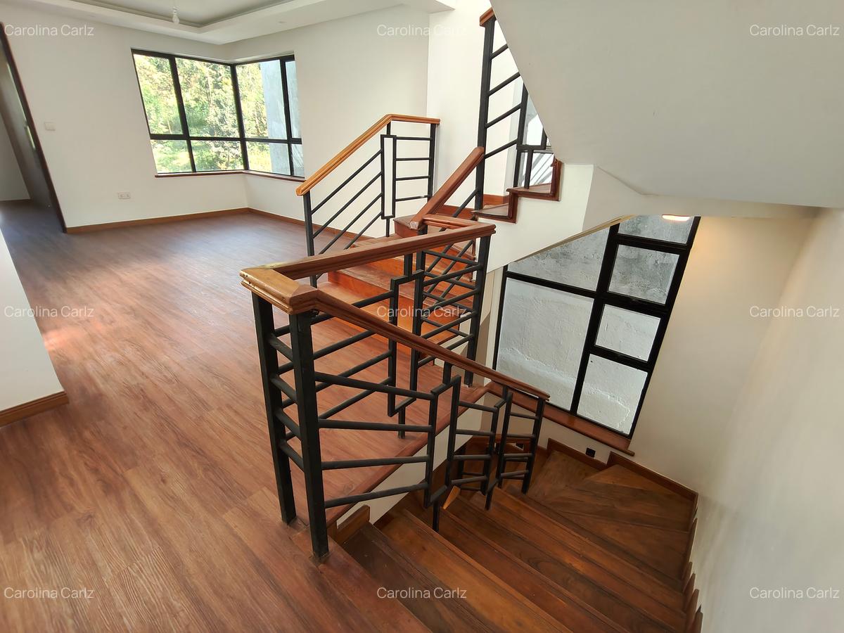 4 Bed Townhouse with En Suite at Kirawa Road - 10