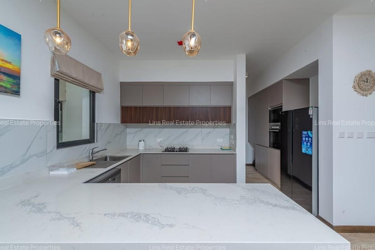 2 Bed Apartment with En Suite in Rosslyn - 11